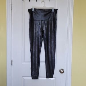Spanx leggings shiny black tight stretchy pants 1X plus size comfortable XL